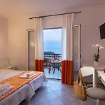 Hotel Iris Monemvasia