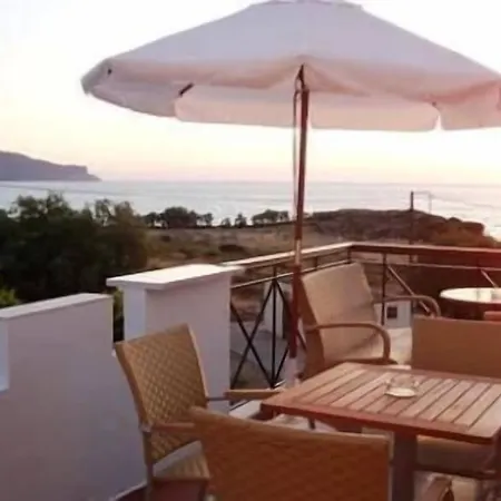 Iris Ξενοδοχείο 3*