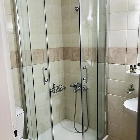Iris 3* Monemvasía