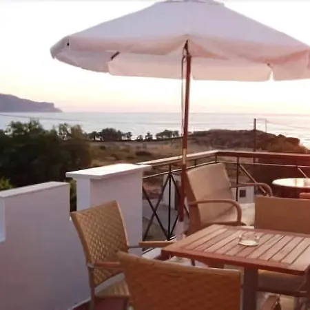 Iris Hotel