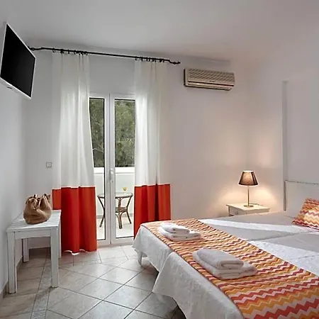 Iris Hotel Monemvasia