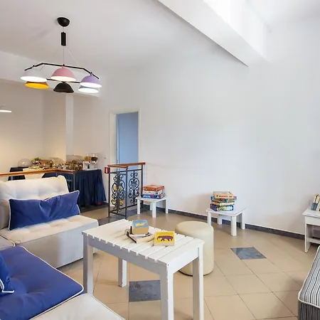 Hotel Iris