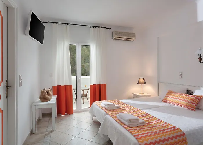 Iris 3* Monemvasziá