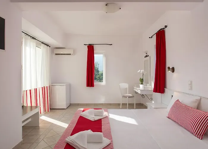 Iris 3* Monemvasziá