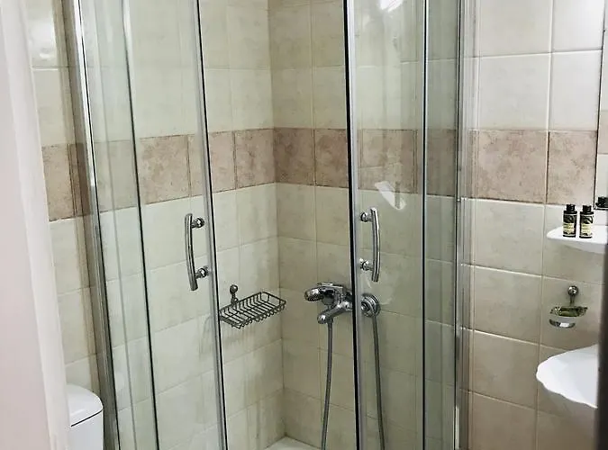 Iris 3* Monemvasziá